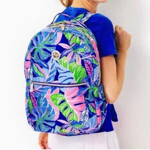 Lilly Pulitzer Sport Bagoack in Blue Grotto Beleaf in yourself